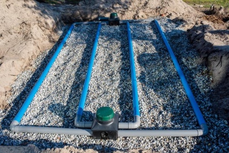 Le drainage du terrain pr&eacute;pare de bonnes fondations pr&egrave;s de Haguenau.